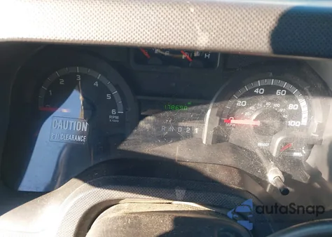 2012 Ford E-250 Commercial z USA, uszkodzony, nr VIN 1FTNS2EW8CDA56399